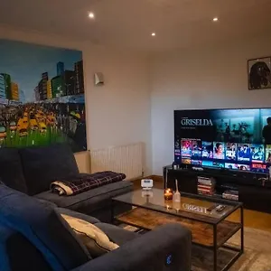 1-bed Flat In Ocean Village Apartment Southampton