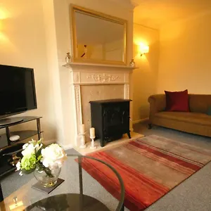 Cedar Court Central Town House Holiday home Cheltenham